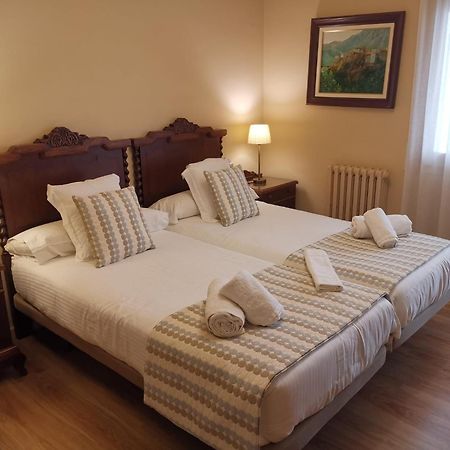 Apartament El Miracle Cardona Exterior foto